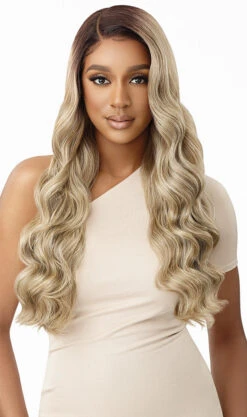 OUTRE - LACE FRONT MELTED HAIRLINE ALEXANDRA WIG -Zoe Beauty Supply Shop QLMH Alexandra DR4 Sandy Blonde Sub A