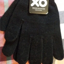 WINTER COLLECTION - XO Black Winter Gloves -Zoe Beauty Supply Shop m wp 6580b168fb730480309eb332